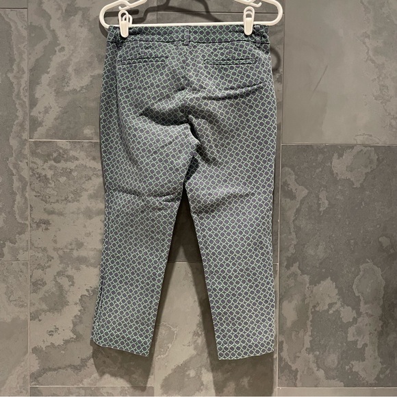 Cropped pants bundle - Picture 12 of 12